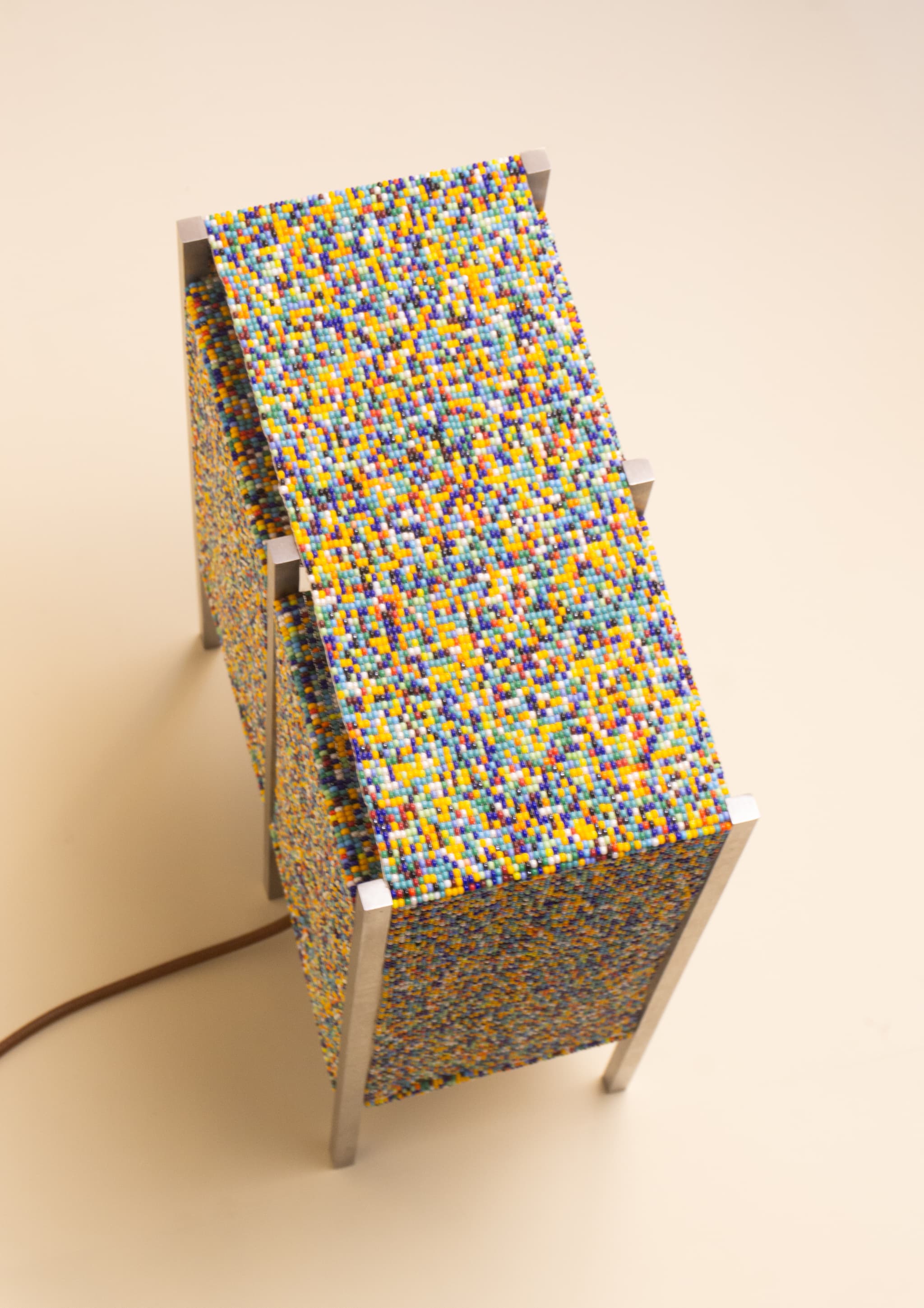 Layered Material Sample Plate